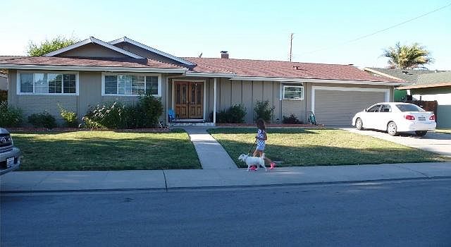 231 Ranchero Way photo 2