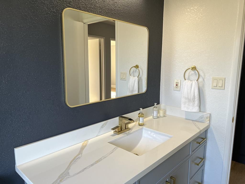 1792 Chester Dr Tracy, CA 95376 photo 2