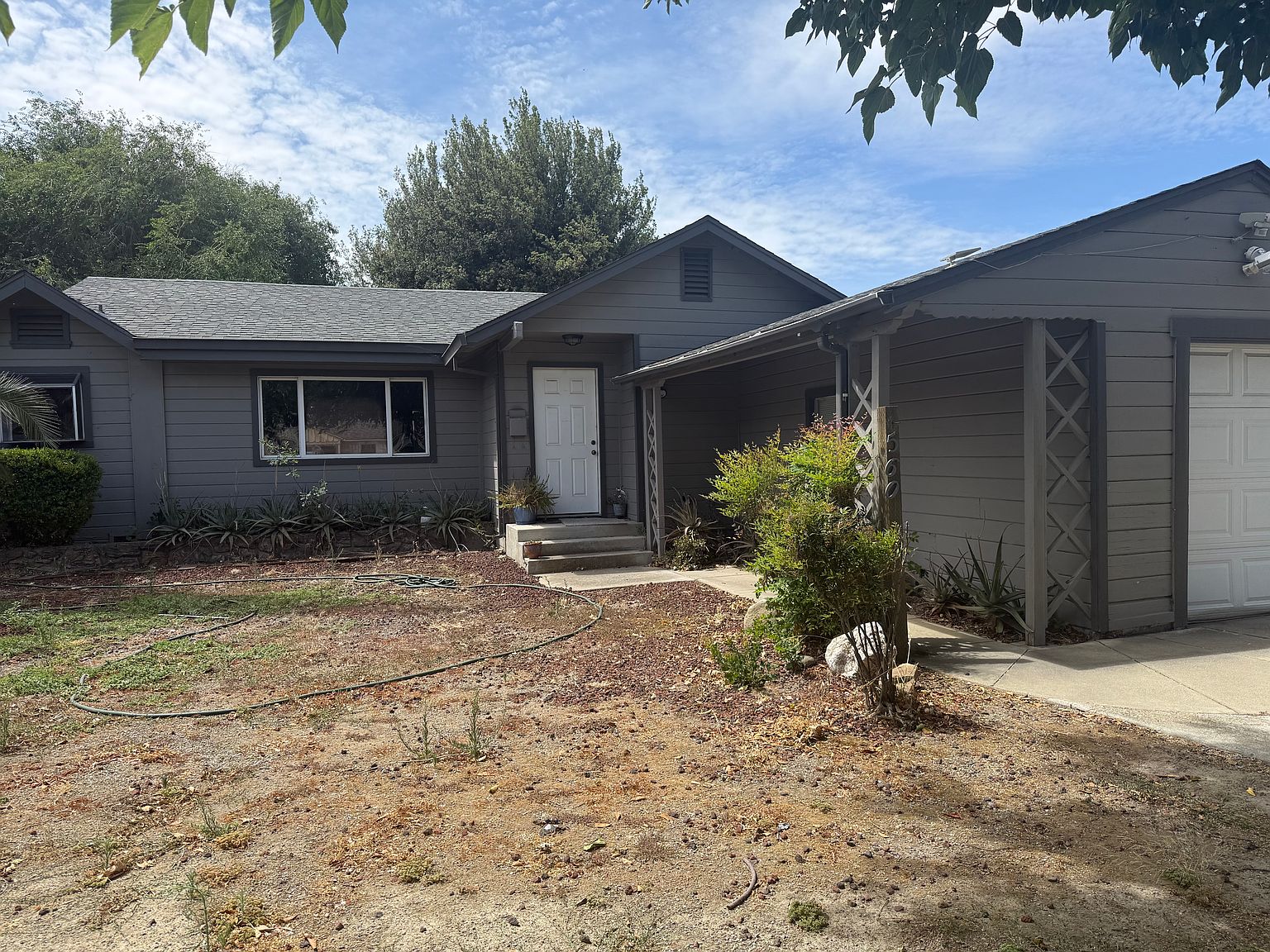 560 W Emerson Ave photo 4