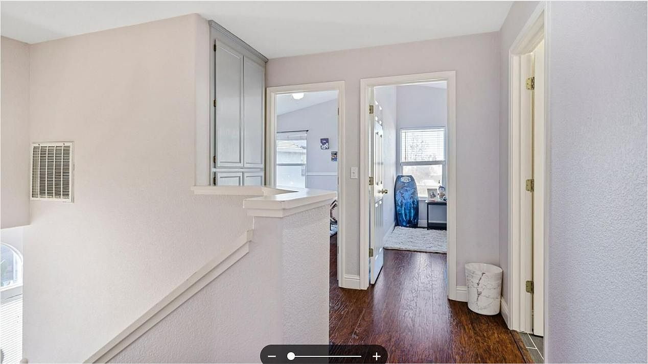 2073 Penny Ln photo 3