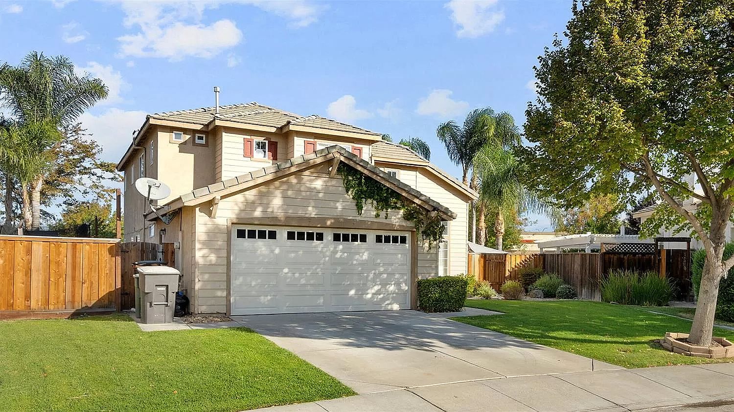 2293 Joseph Damon Dr photo 3