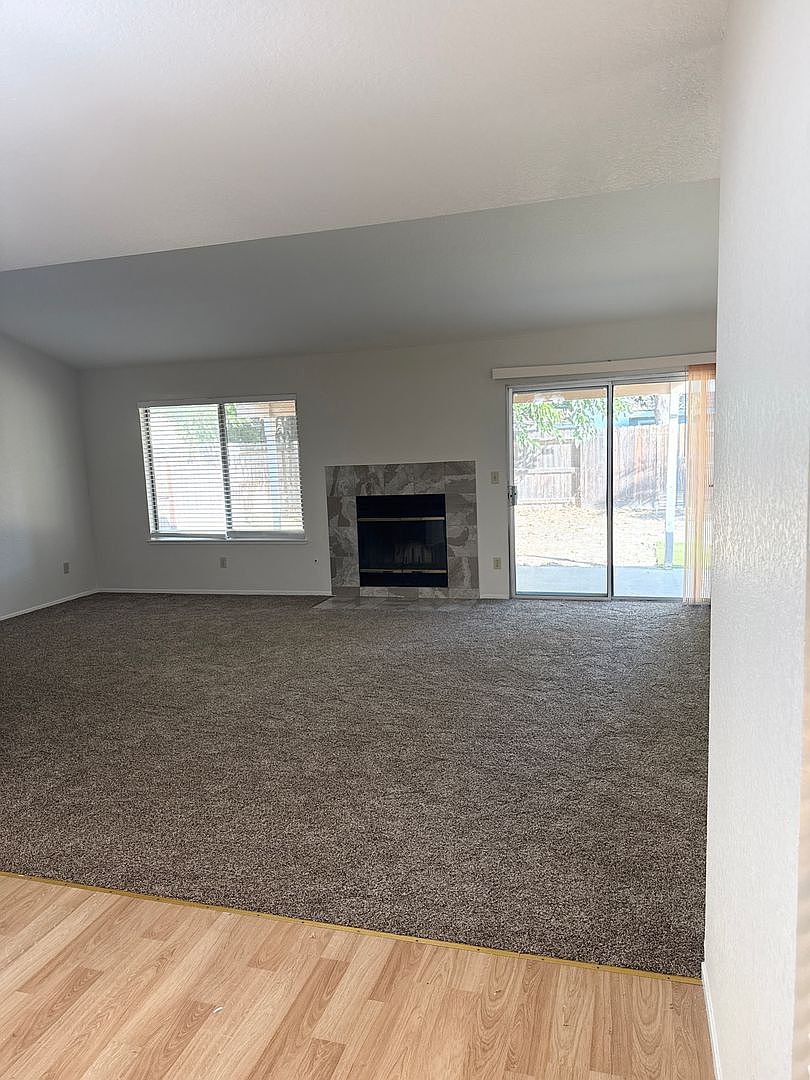 235 W Central Ave photo 4