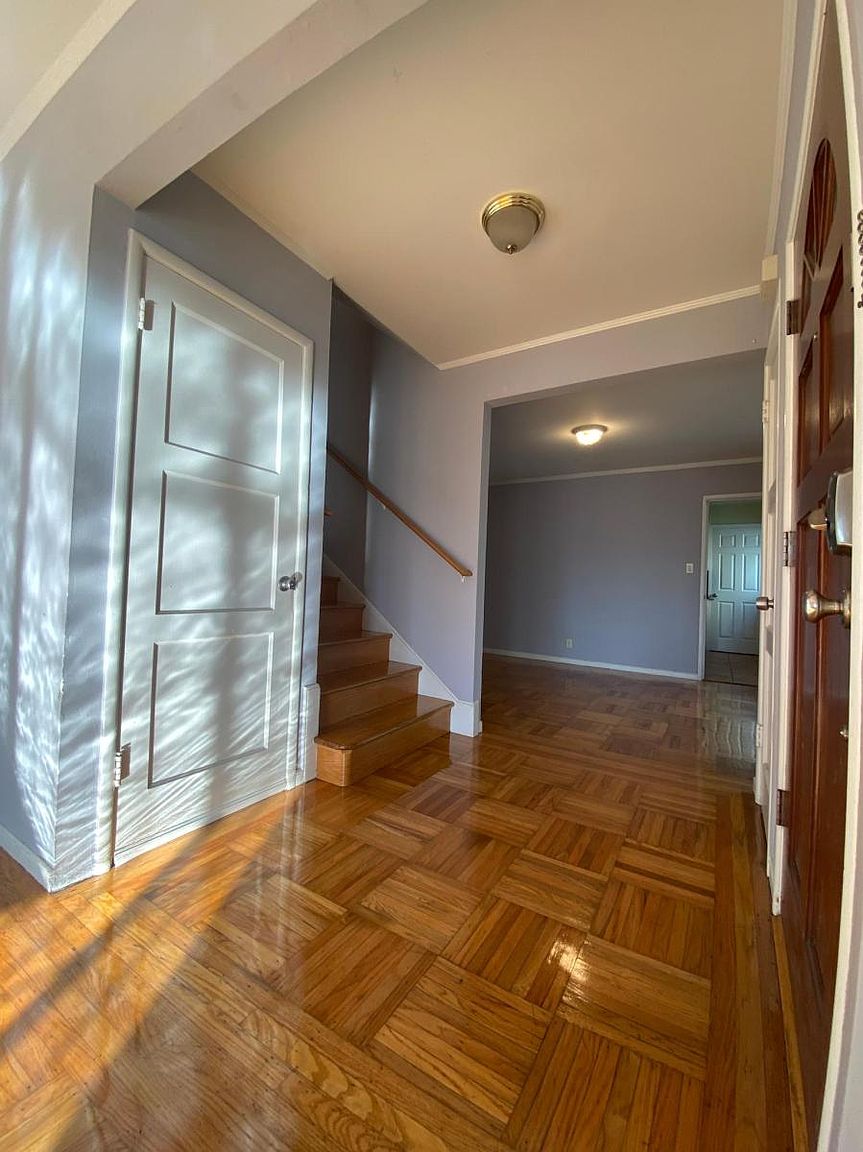 26 N Mayfair Ave photo 4