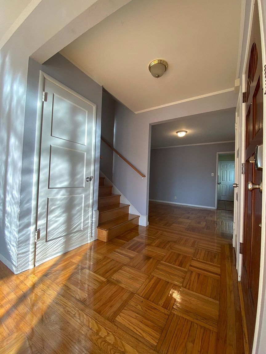 26 N Mayfair Ave photo 4