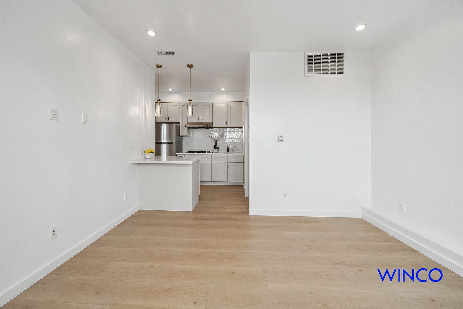 1BR/1BA Single Family House on Templeton Ave · Daly City photo 4