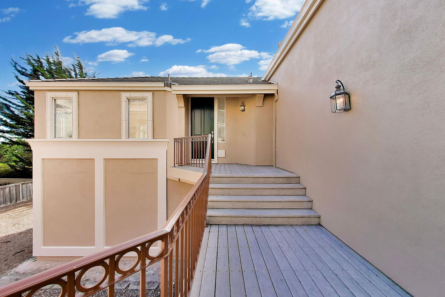35 Baypark Cir photo 3