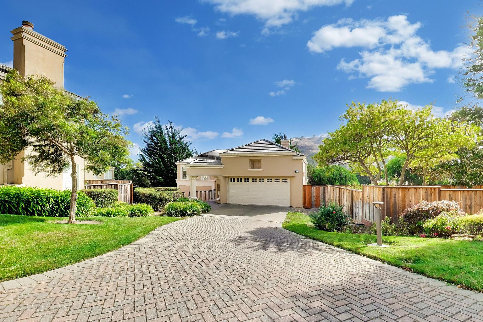 35 Baypark Cir photo 2
