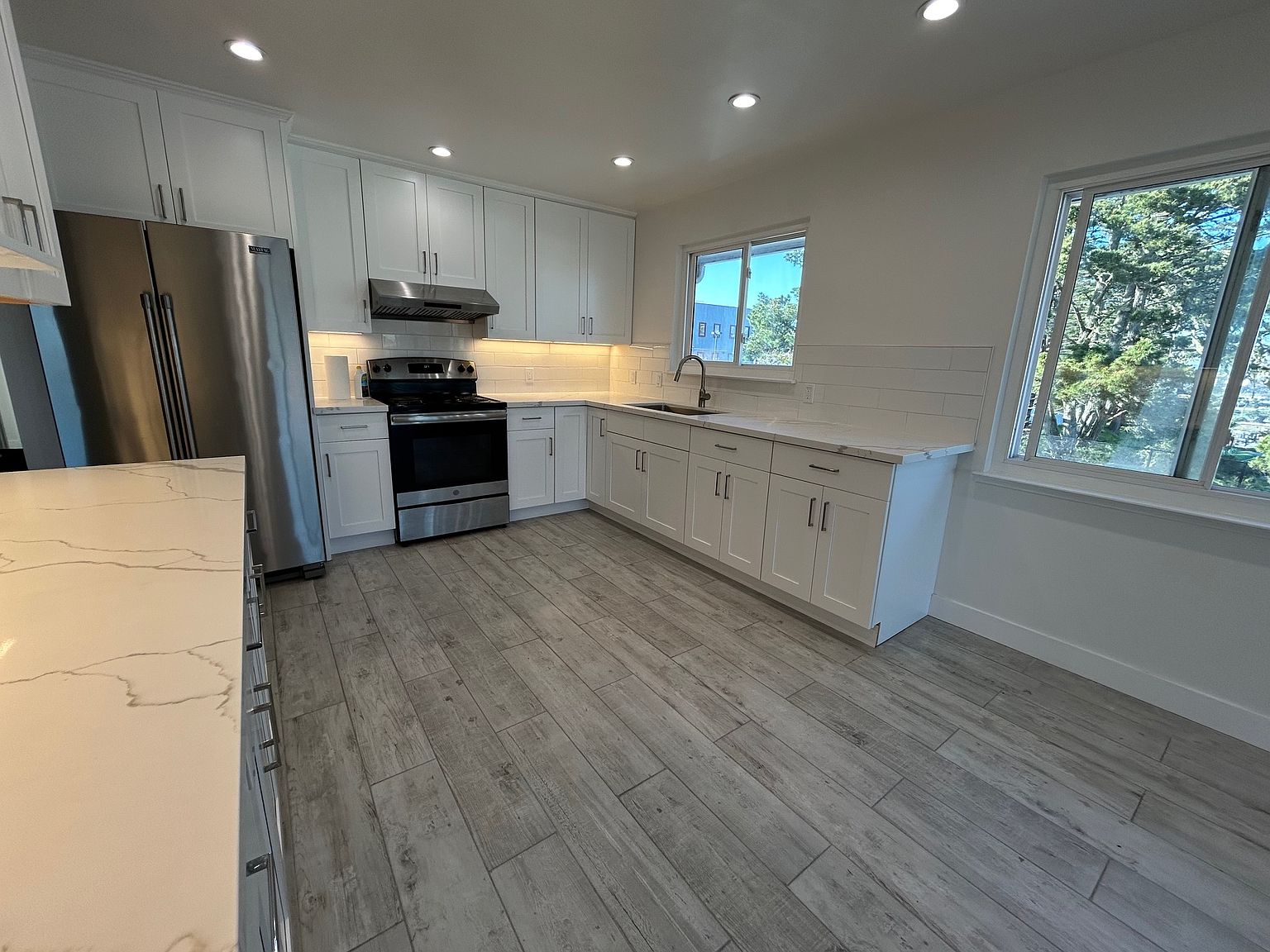 2BR/1BA Apartment on Saint Francis Blvd · Daly City photo 4