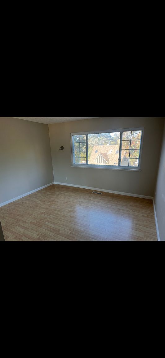 407 Beaumont Blvd photo 4