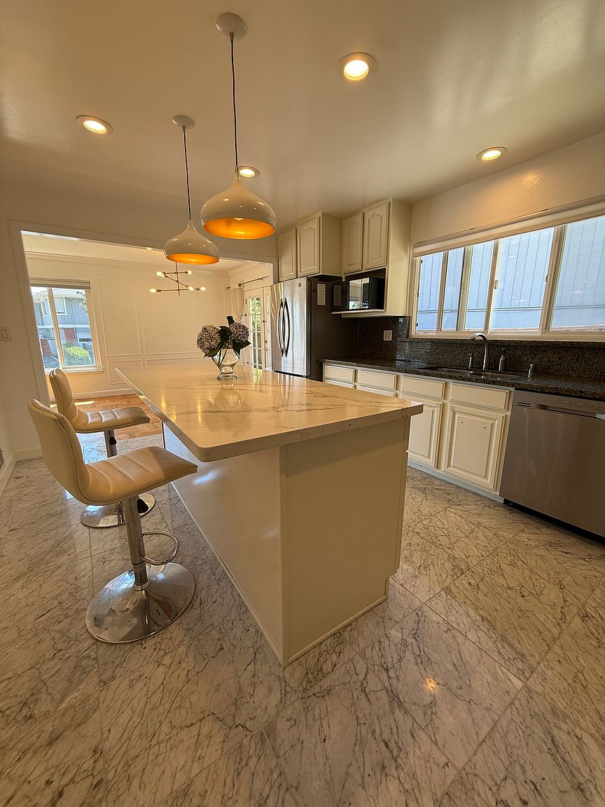 201 Amador Ave photo 4
