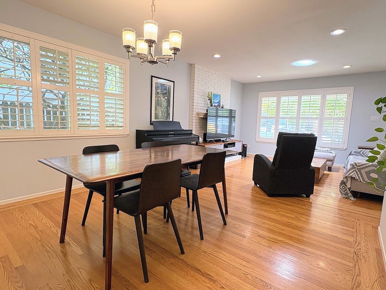 196 Madison Ave photo 3