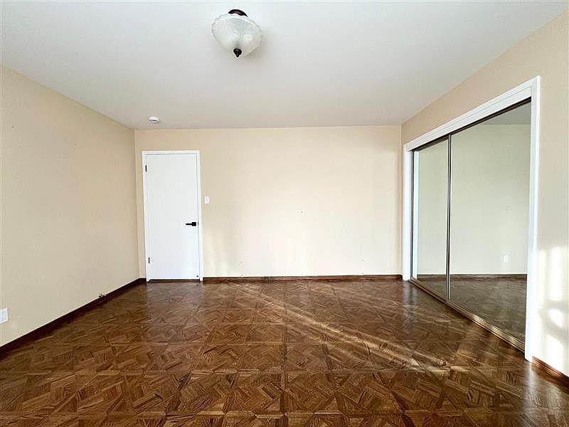 1315 Magnolia Ave photo 3