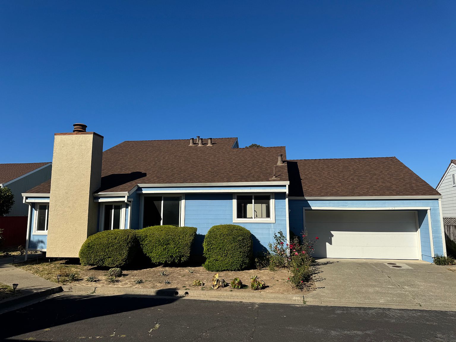 3BR/2BA Single Family House on Cypress Ct · Millbrae photo 2