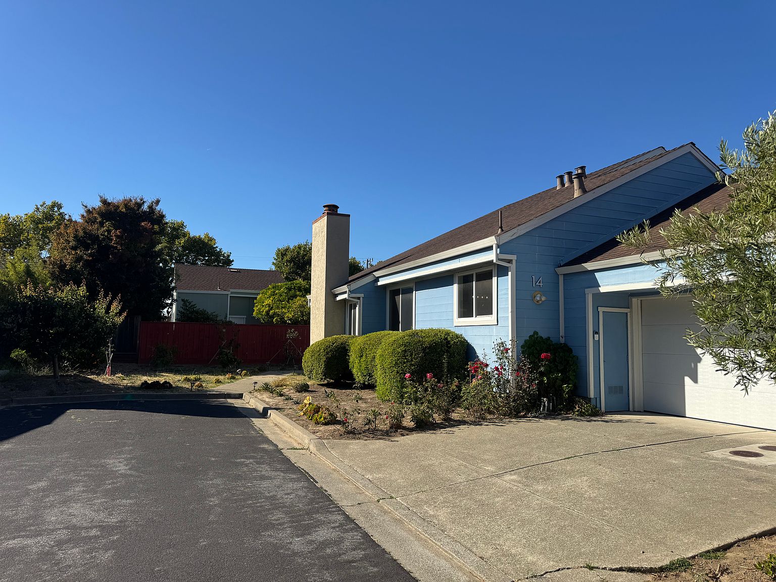3BR/2BA Single Family House on Cypress Ct · Millbrae photo 4