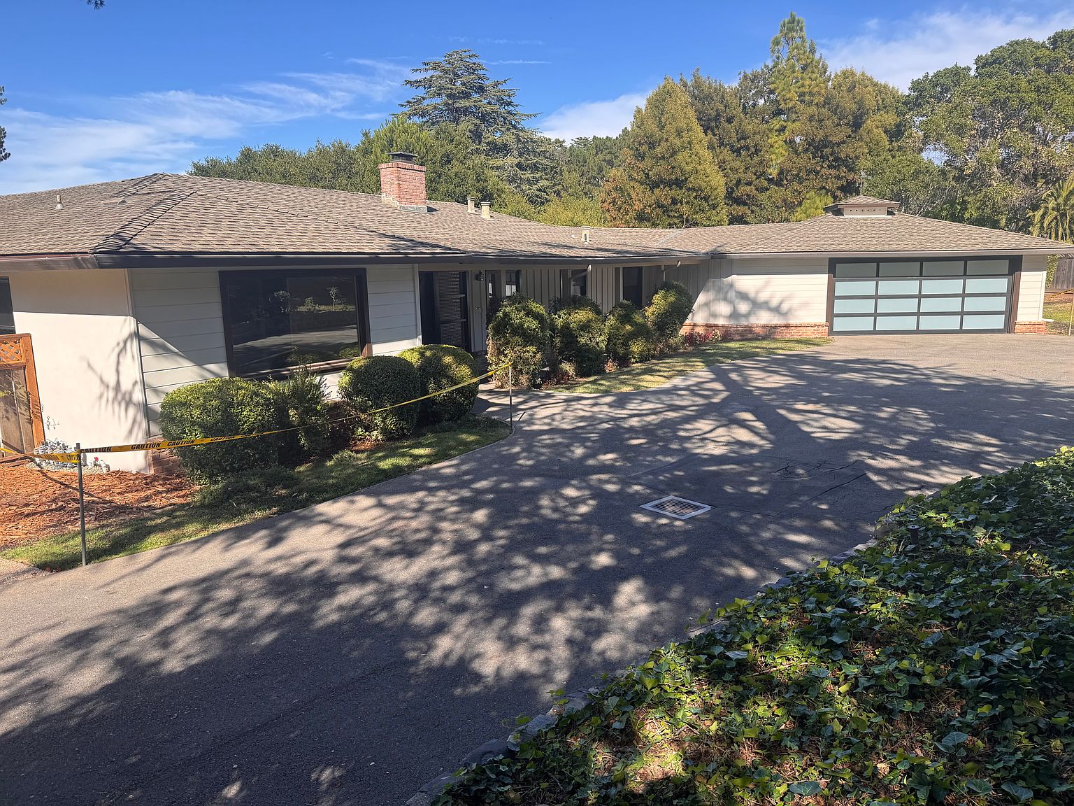 620 Barbara Way photo 2