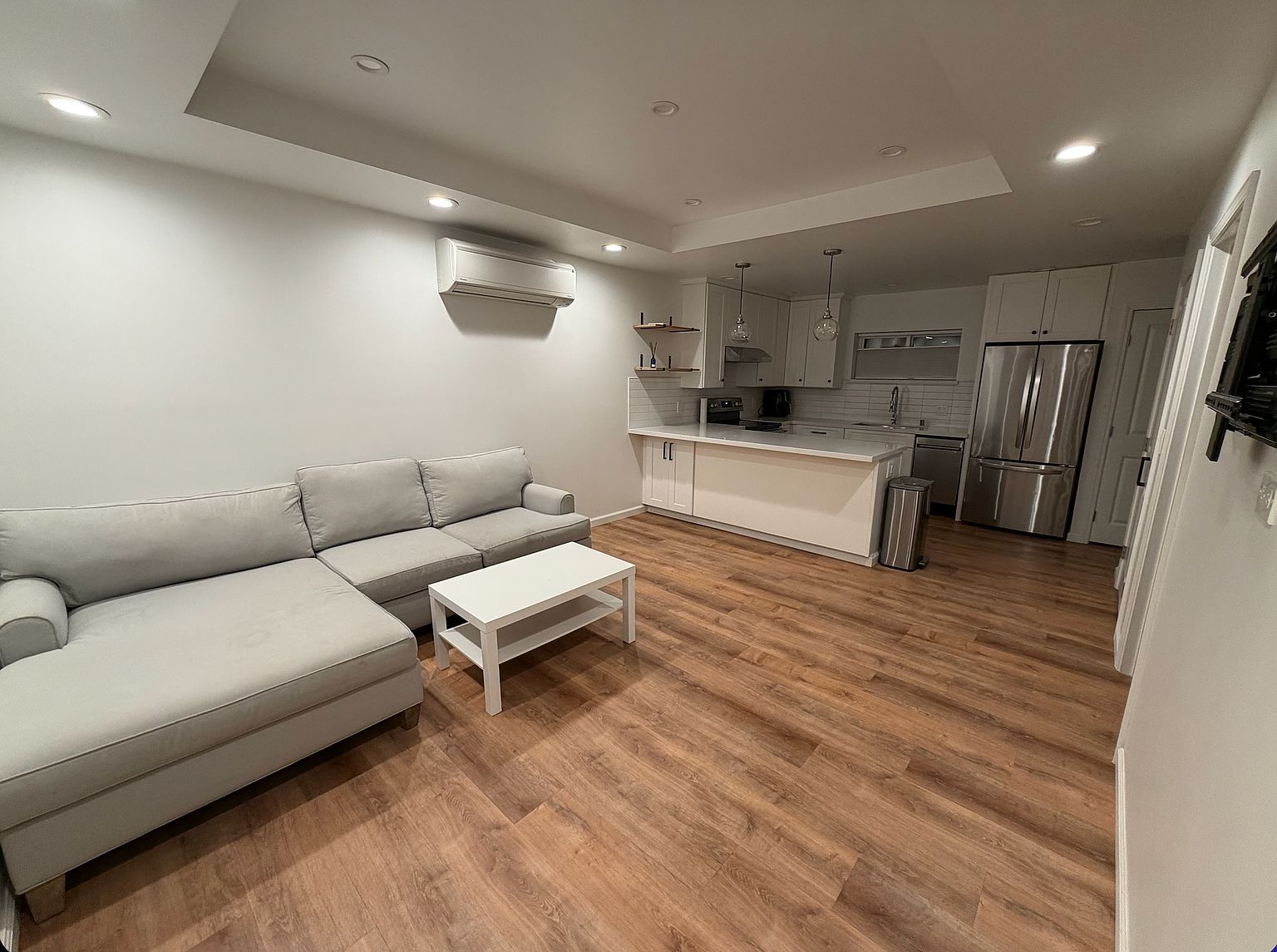 1BR/1BA In Law Adu on N Idaho St · San Mateo photo 2