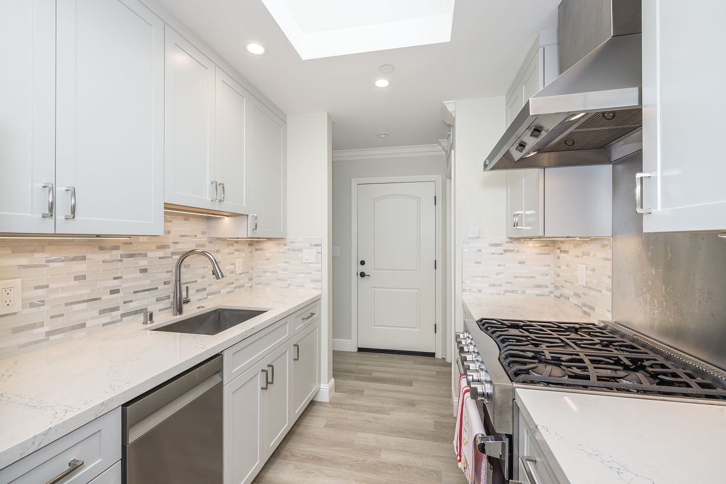 1009 South Norfolk Street, San Mateo, CA 94401 photo 2
