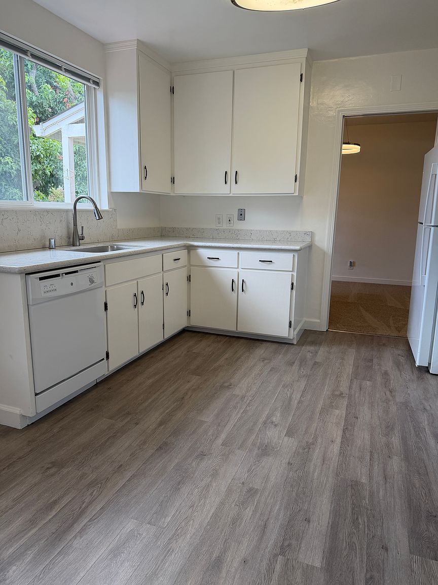 3029 Mason Ln photo 3