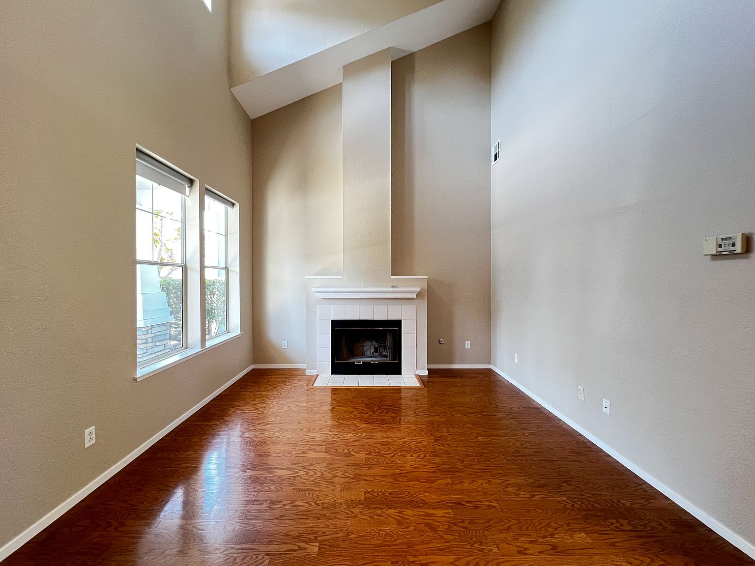 124 Northampton Ln photo 3