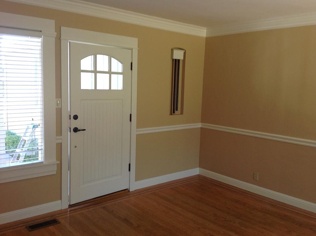 2BR/1BA Single Family House on Wildwood Ave · San Carlos photo 3