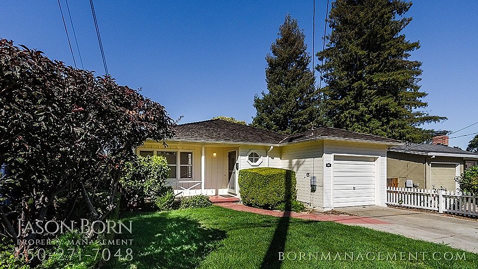 1351 Chestnut St photo 2