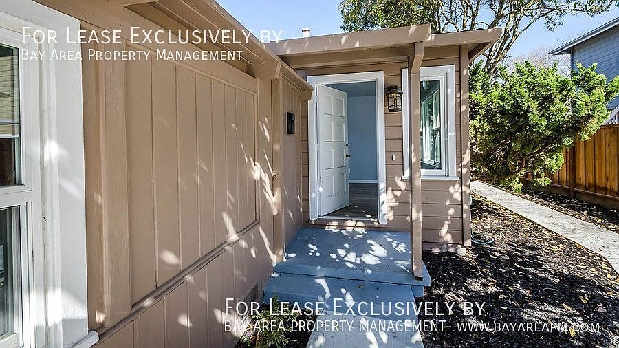 2BR/1BA Duplex on Grand Street · Redwood City photo 5