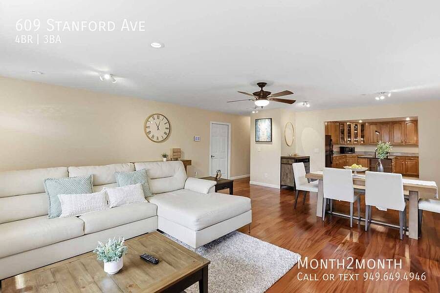 609 Stanford Ave photo 2