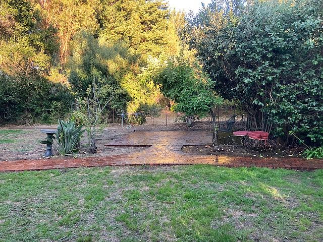 1070 Pine St photo 5