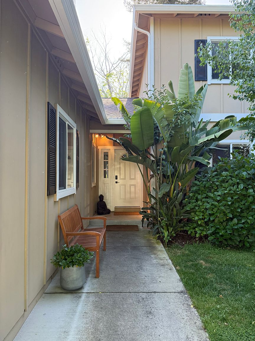 767 Carole Ct photo 5