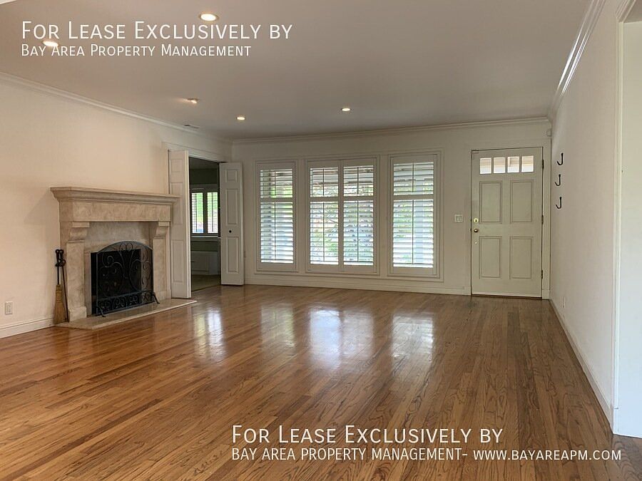 3BR/3BA Single Family House on Hampton Avenue · Redwood City photo 3