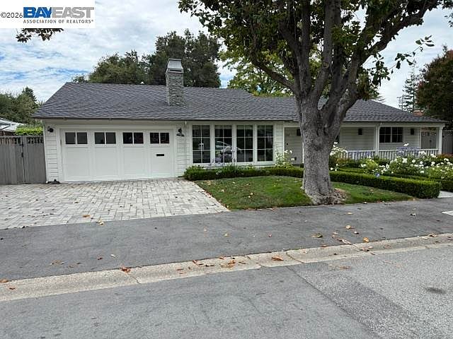 361 Claire Pl Menlo Park, CA 94025 photo 3