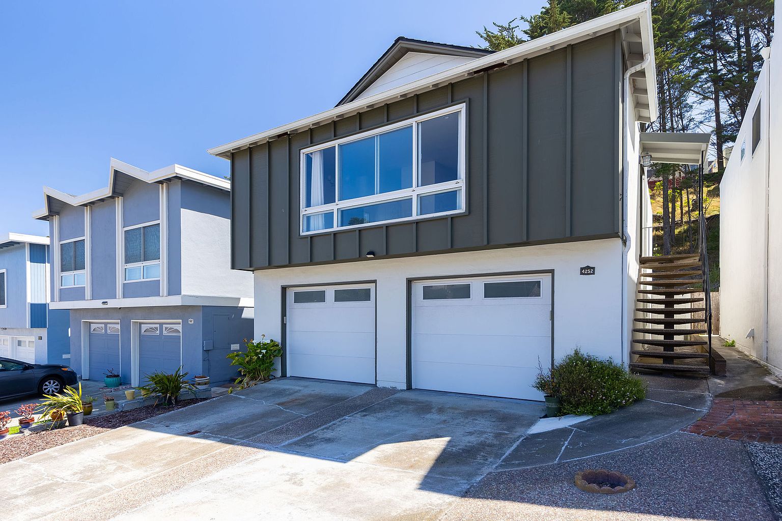 Houses on Callan Blvd · Daly City photo 4