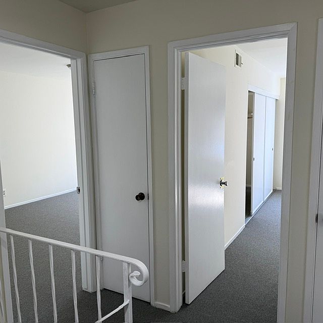 2567 Adams Ct photo 2