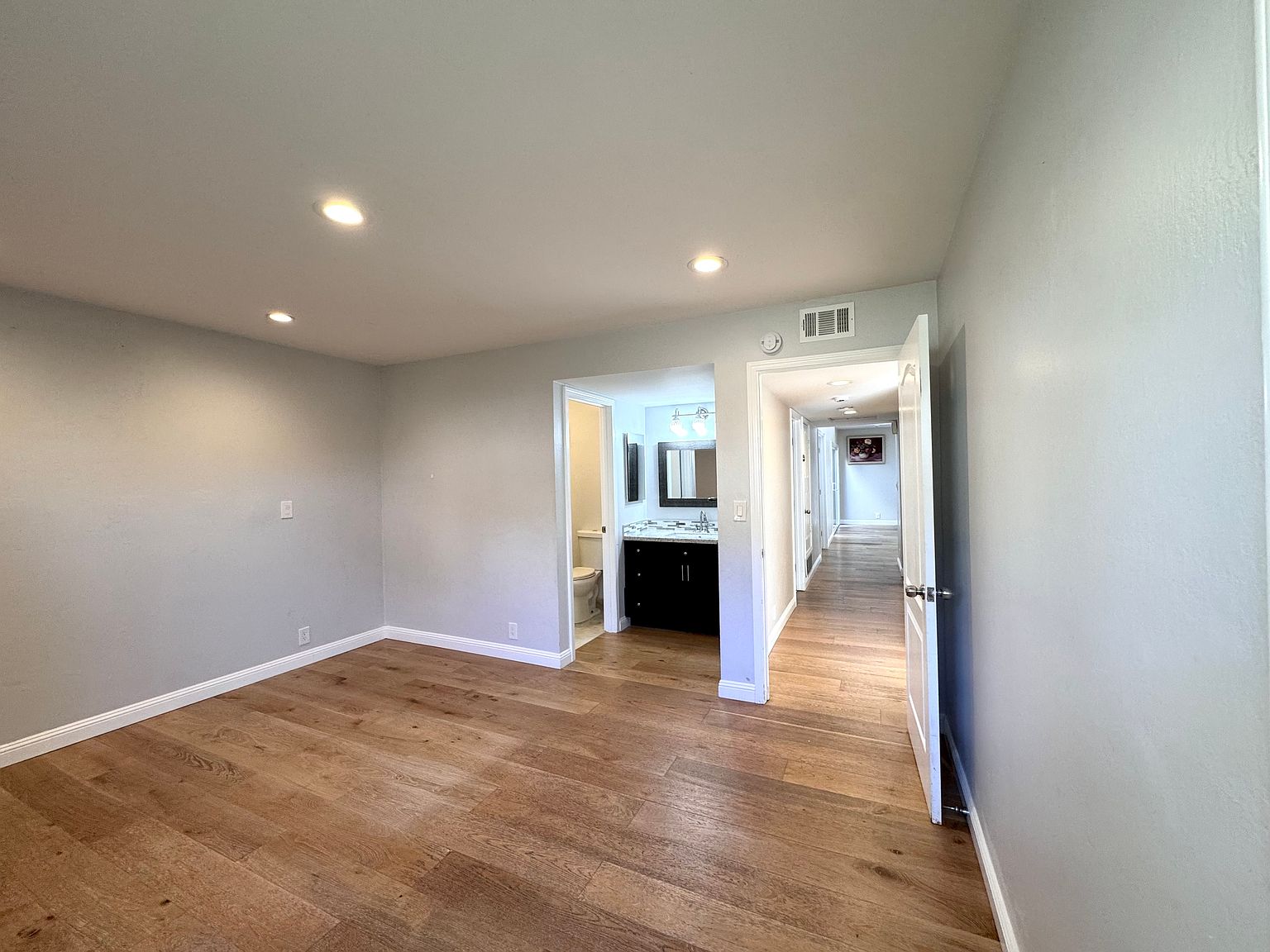 656 Scorpio Ln photo 5