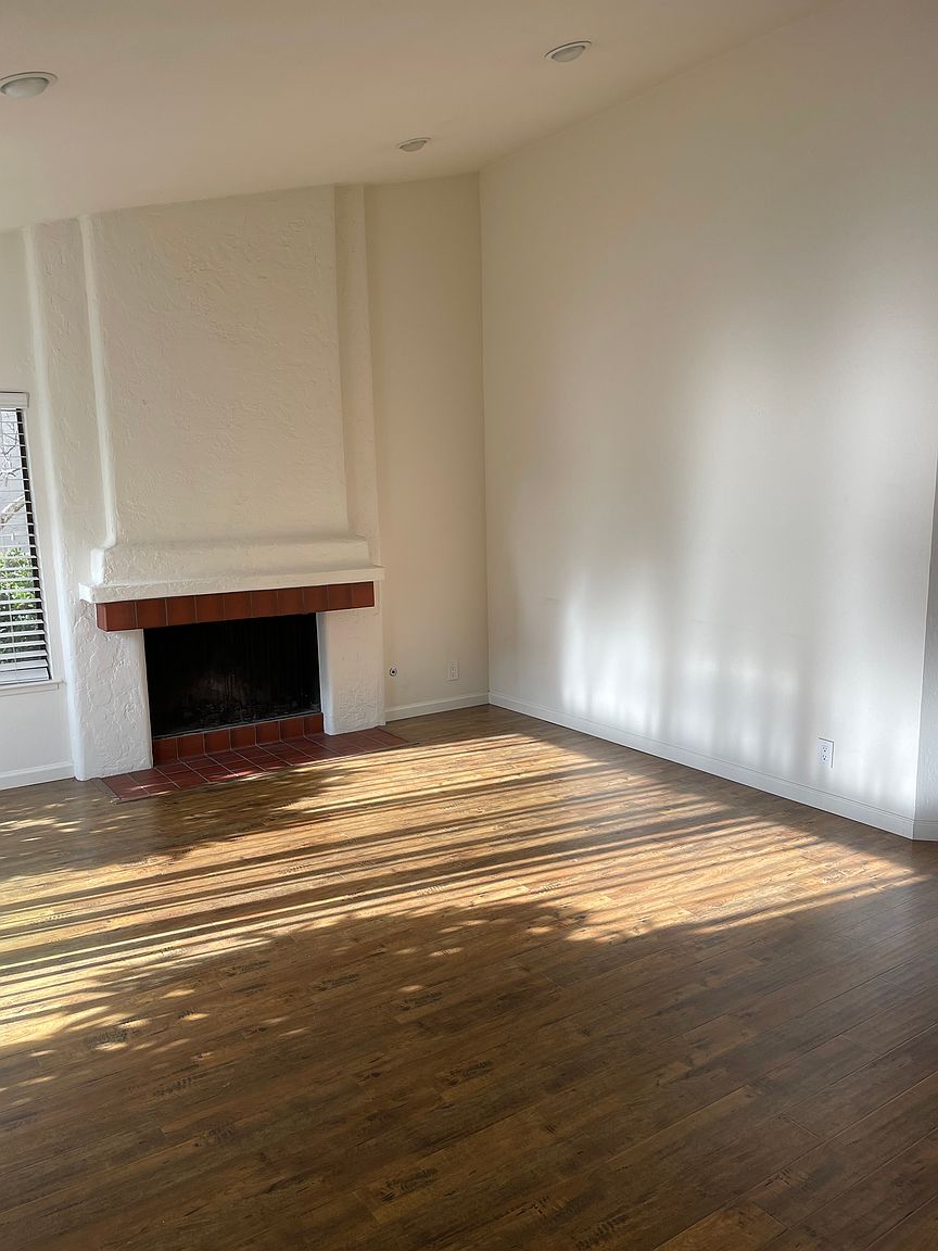 4 Lido Cir photo 4