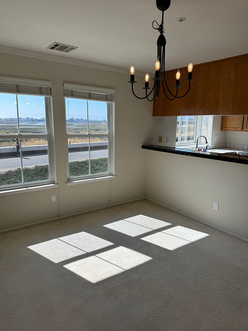 1125 Outrigger Ln photo 5