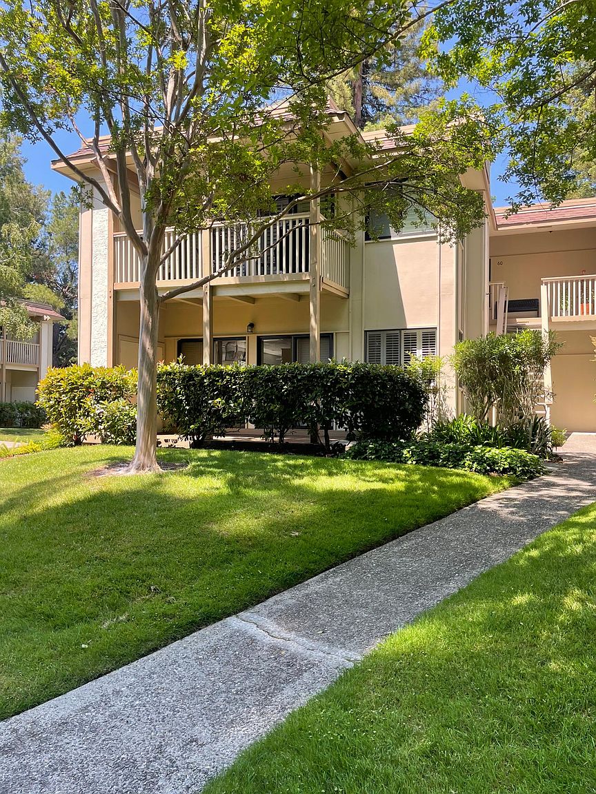 50 Horgan Ave Redwood City, CA 94061 photo 2