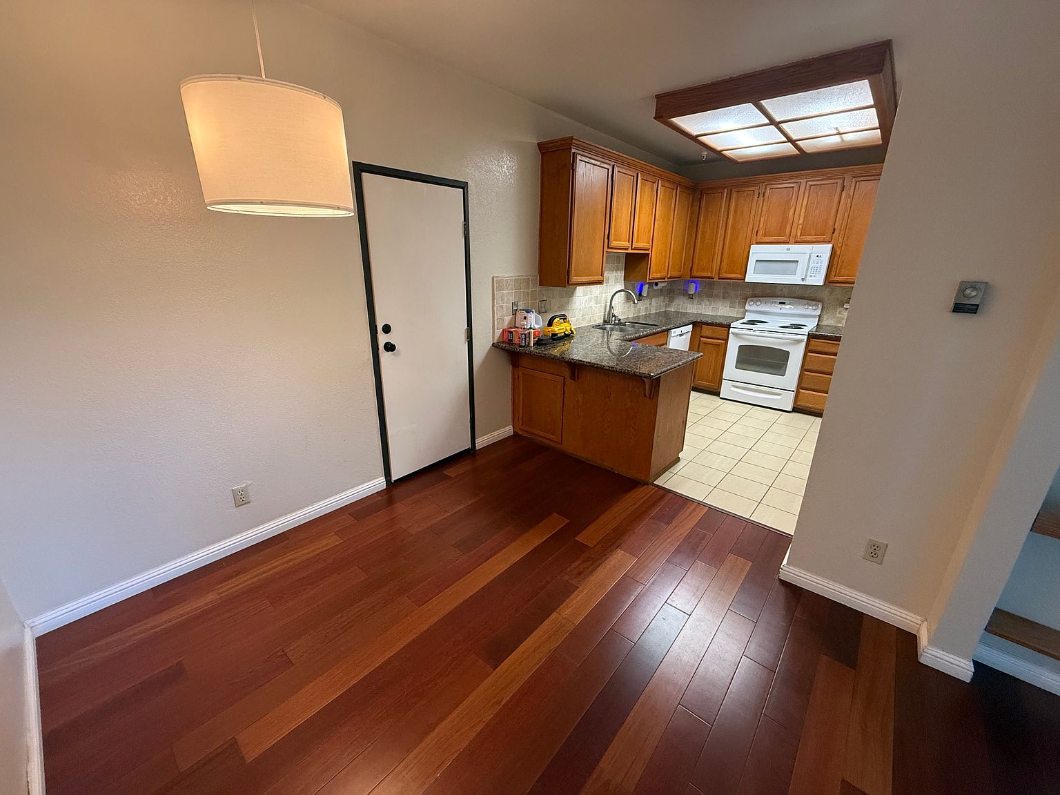 465 Cork Harbour Cir photo 3