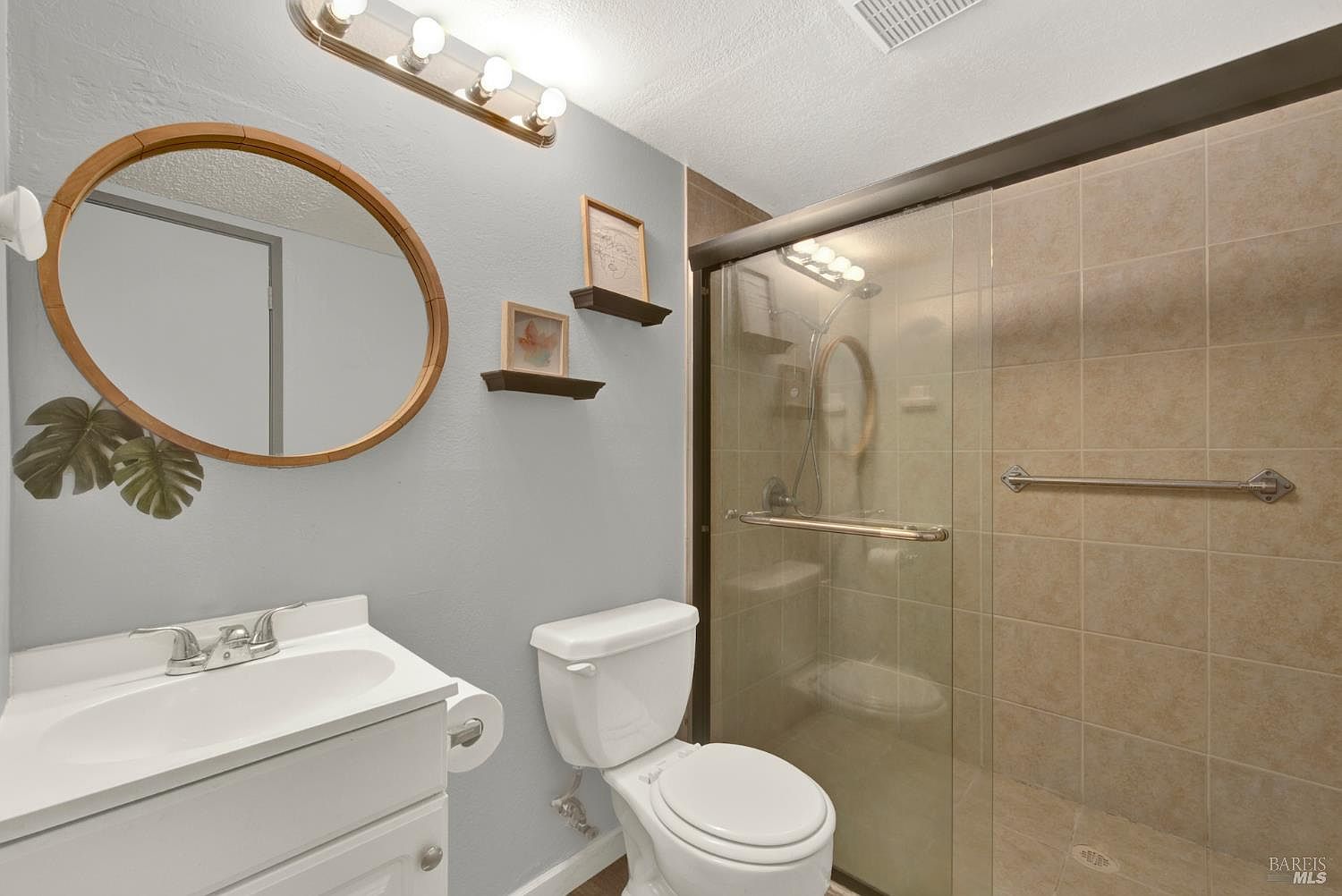 925 Brandon Way photo 4
