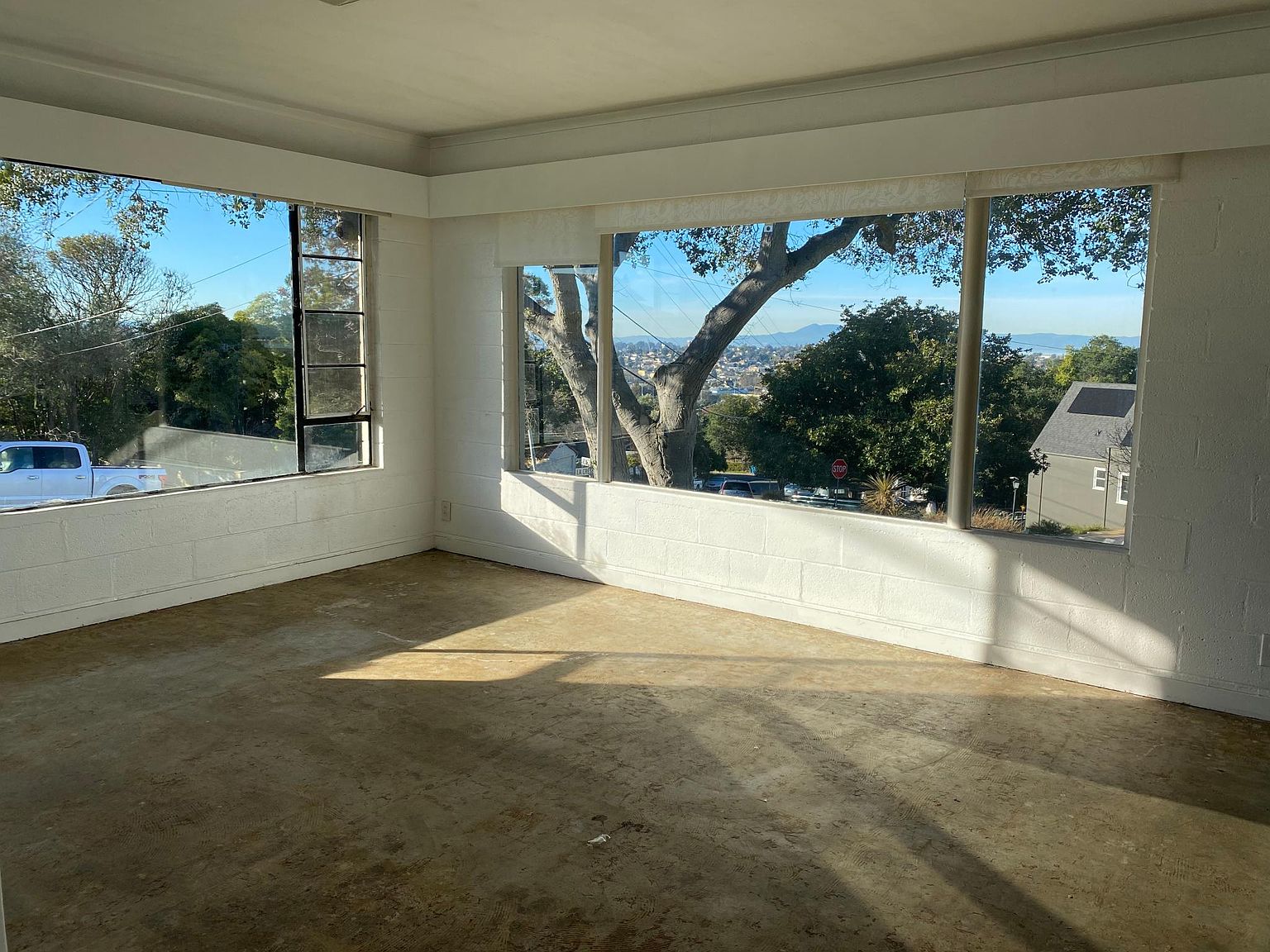 100 Rincon Way photo 2