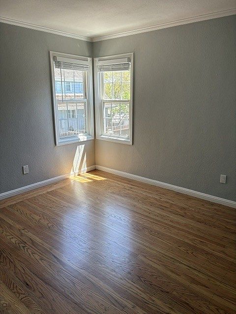 139 Claremont Ave photo 3