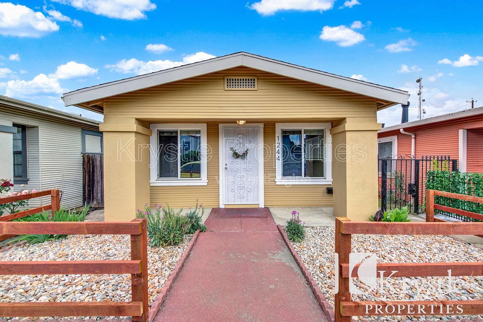 1244 Georgia St Vallejo, CA 94590 photo 2