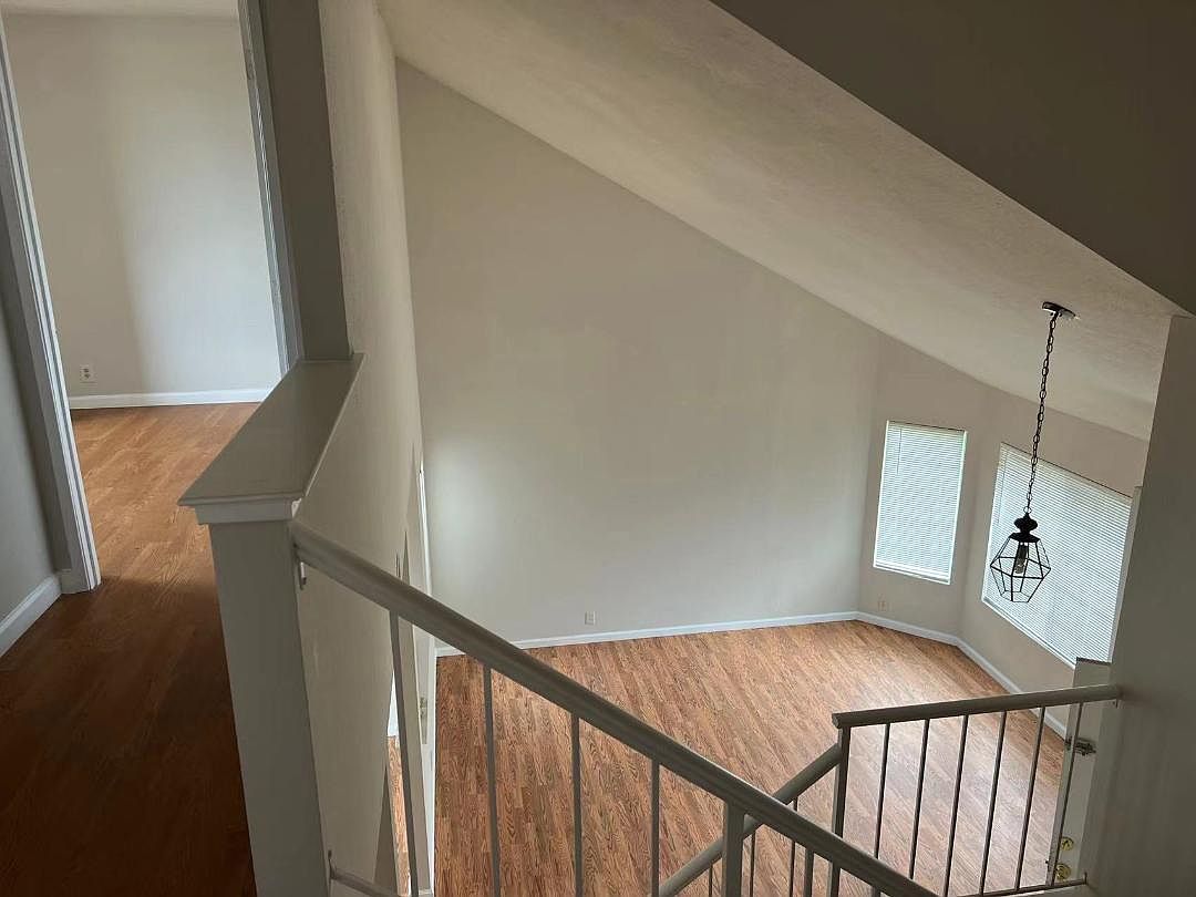 640 Angelina Way photo 3