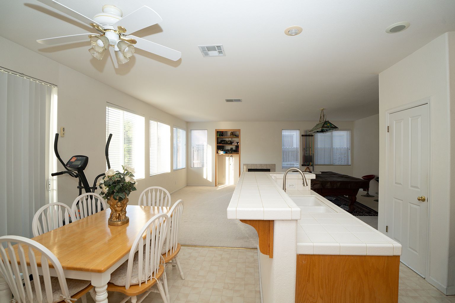 6784 Sunriver Ln photo 5