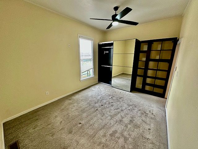 163 E I St photo 5