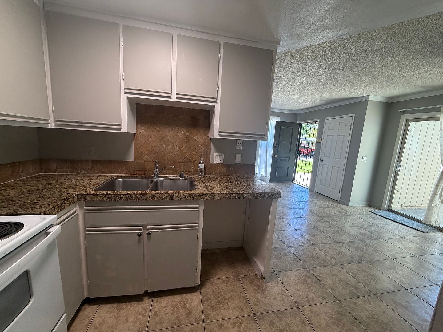 124 Del Norte Ct photo 3