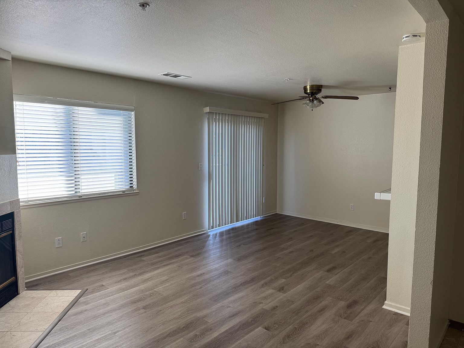 1 Frisbie St photo 4