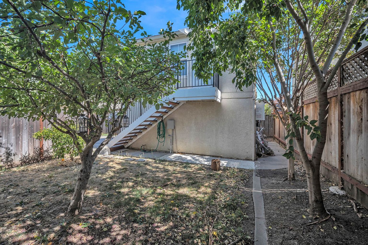 5252 Trophy Dr photo 5