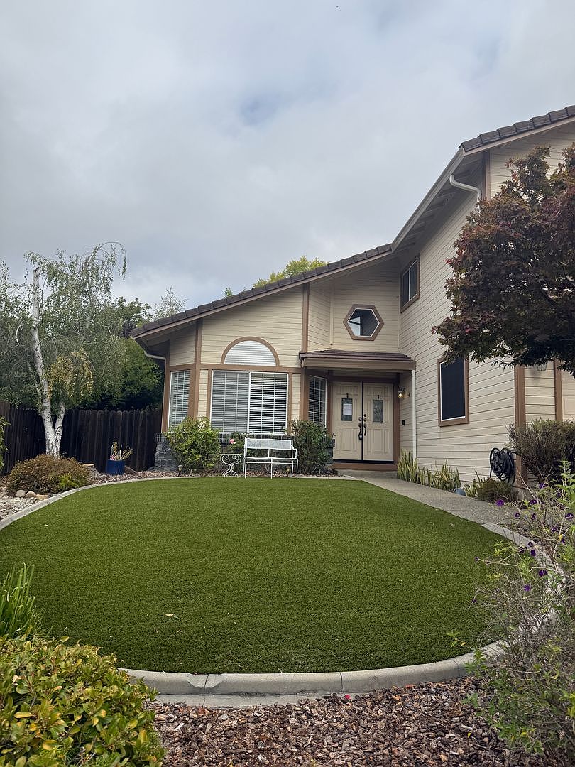 Rancho Solano Beauty photo 4
