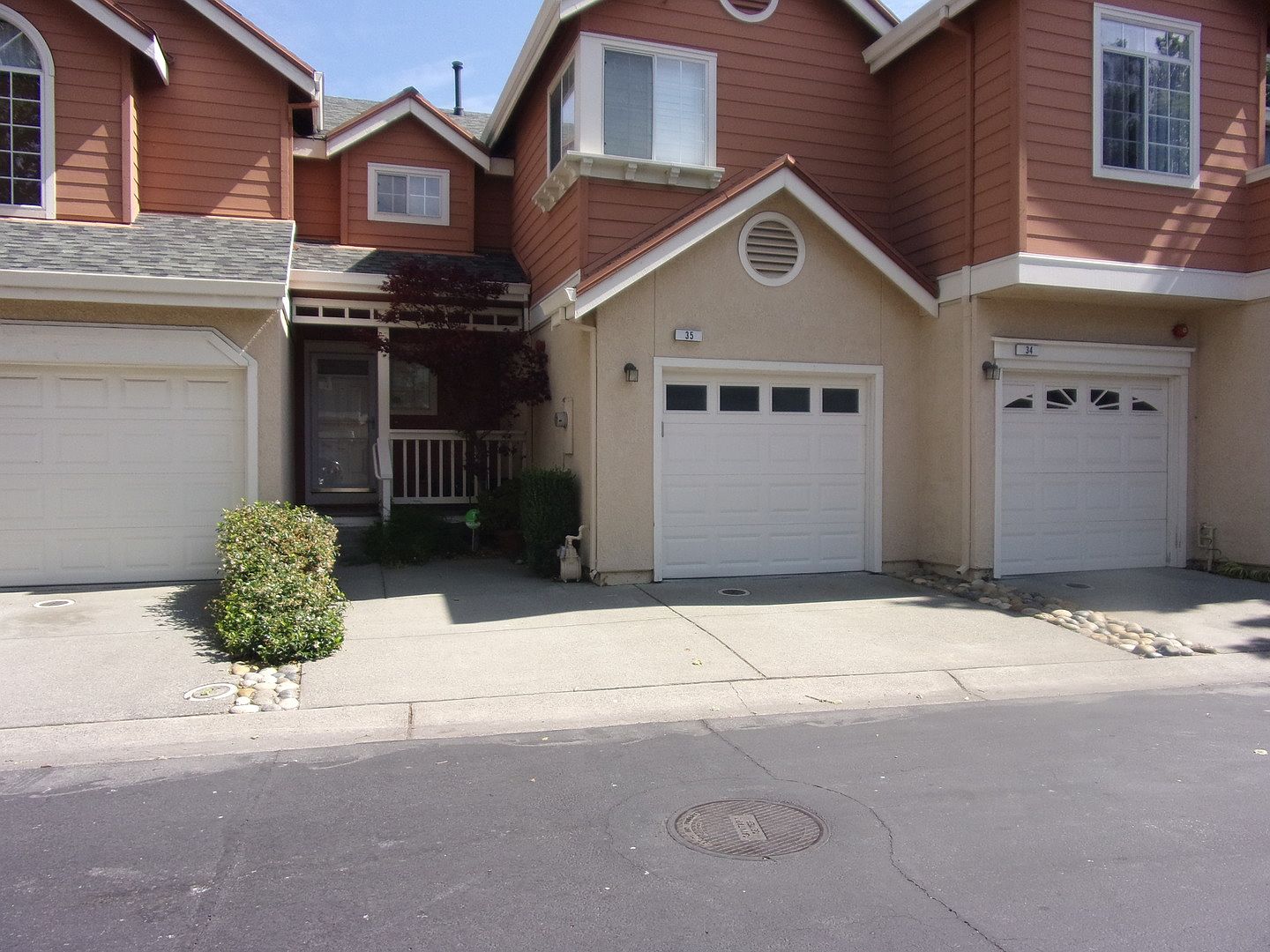 35 Manchester Ln photo 5